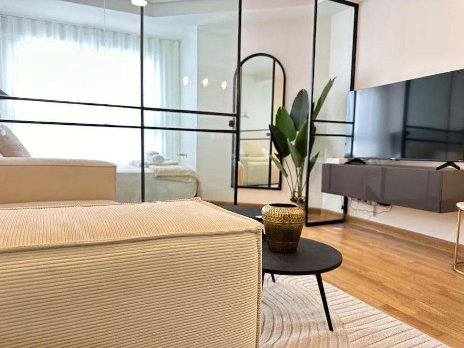 Ybh Suite Alameda Vigo Bagian luar foto