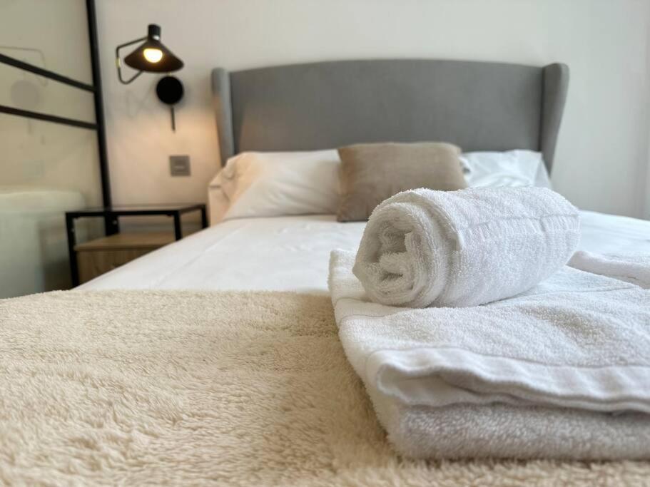 Ybh Suite Alameda Vigo Bagian luar foto